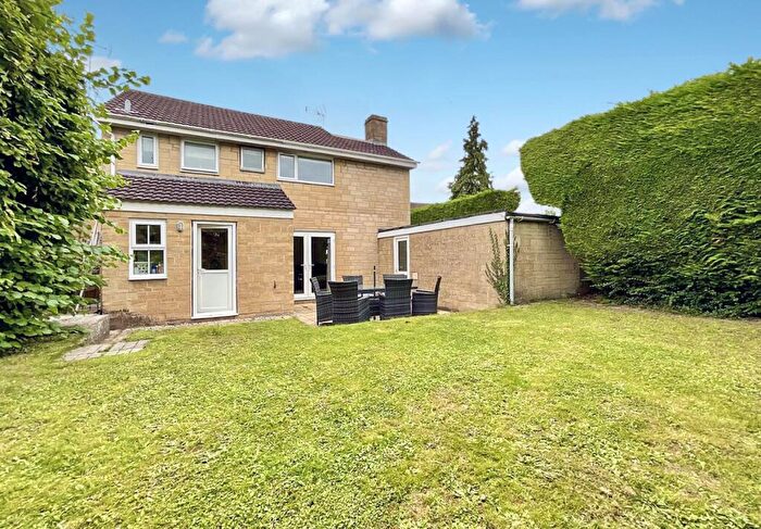 4 Bedroom Detached House For Sale In Stratton, Cirencester, GL7