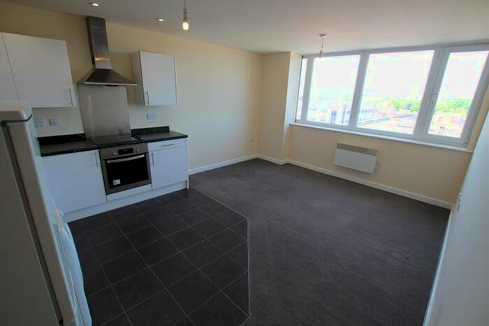 2 Bedroom Flat To Rent In St. Georges Retail Park, St. Georges Way, Leicester, LE1