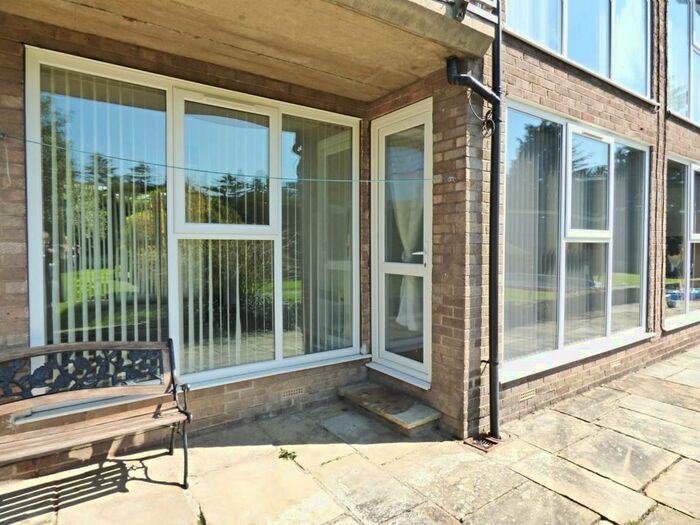 2 Bedroom Flat To Rent In Willow Court, Beverley, HU17