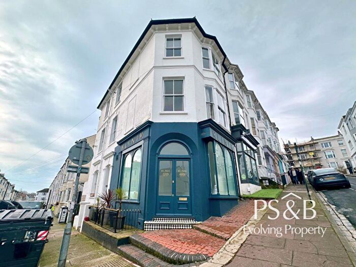 2 Bedroom Flat To Rent In Guildford Road, Brighton, BN1