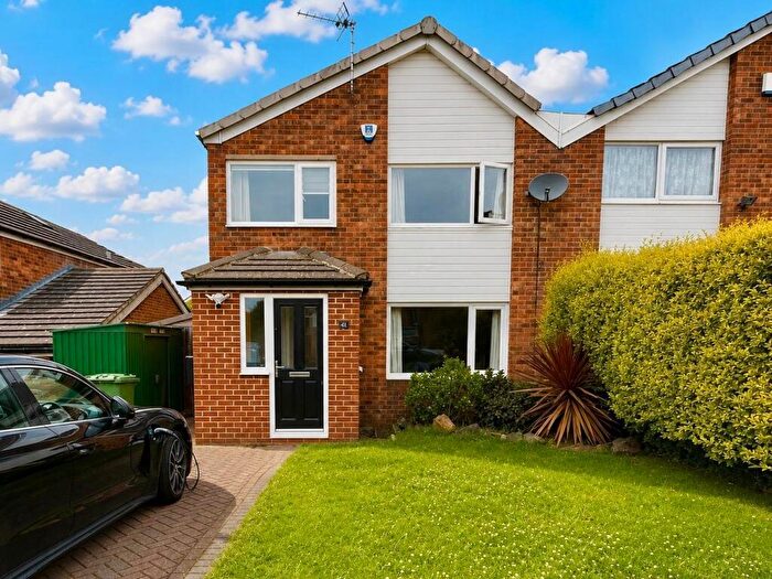 3 Bedroom Semi-Detached House To Rent In Dale Park Avenue, Leeds, West Yorkshire, LS16