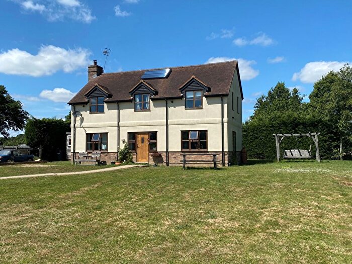3 Bedroom Detached House For Sale In Marsh Green, Kent, TN8