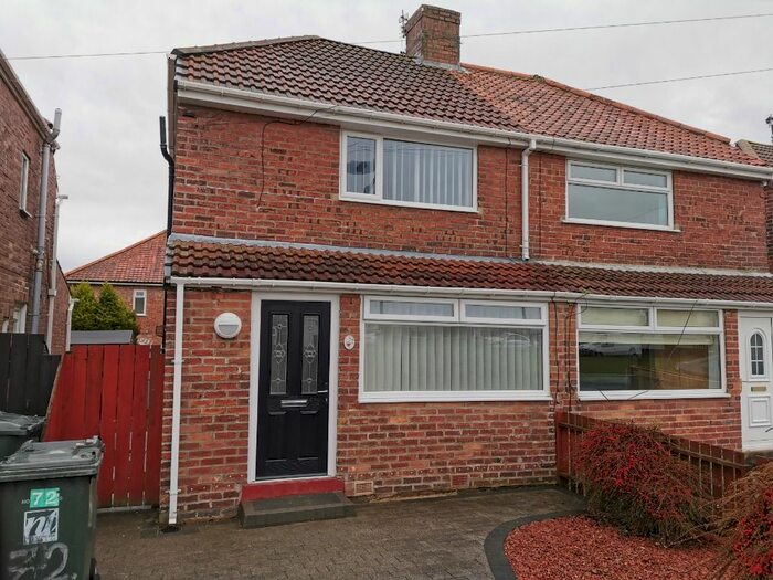 2 Bedroom Semi-Detached House To Rent In Hotspur Road, Wallsend, NE28