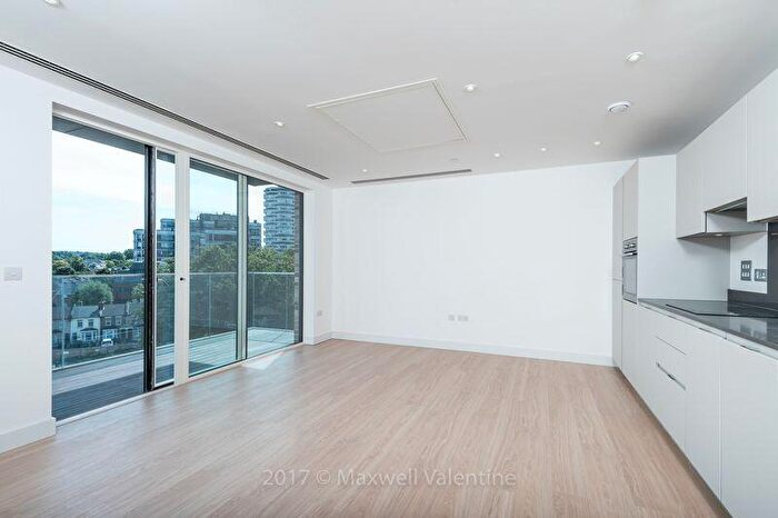 1 Bedroom Flat To Rent In Cherry Orchard Road, Croydon, CR0