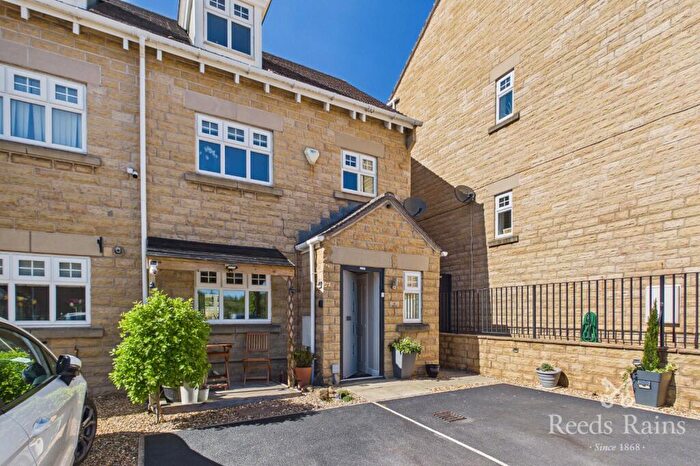 3 Bedroom Terraced House For Sale In Spring Hill, Woolley Grange, Barnsley, West Yorkshire, S75
