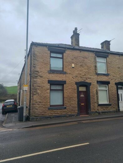 2 Bedroom Terraced House To Rent In Oldham Road, Shaw OL2