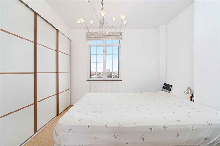 1 Bedroom Flat To Rent In Charleville Road, West Kensington, W14