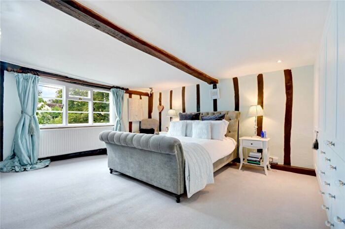 5 Bedroom Detached House For Sale In Braintree Road, Felsted, Dunmow, Essex, CM6