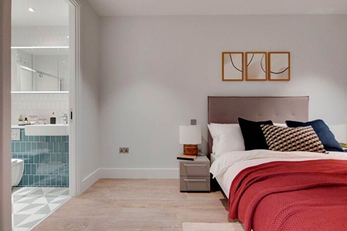 3 Bedroom Flat To Rent In Uncle Wembley, Wembley, HA9