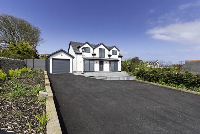 3 Bedroom Detached House For Sale In Ffordd Cynlas, Benllech, LL74