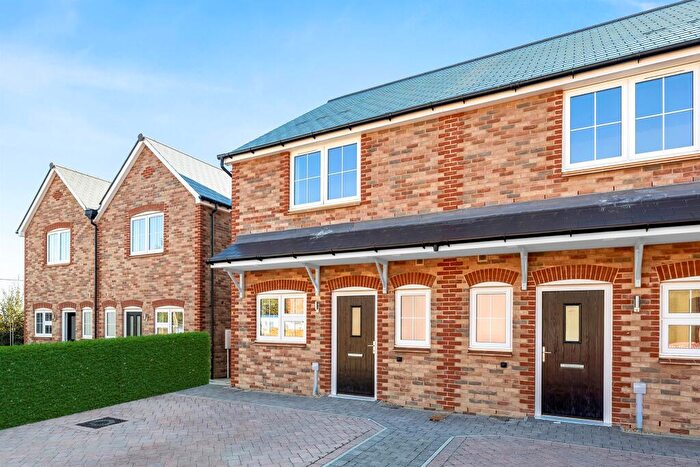 2 Bedroom Semi-Detached House For Sale In Goldbridge Road, Newick, Lewes, BN8