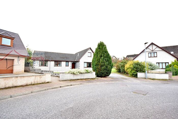 6 Bedroom Detached Bungalow For Sale In Newfield Road, Elgin, IV30