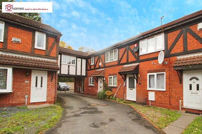 3 Bedroom Terraced House To Rent In Wolfsbane Drive, Walsall, WS5