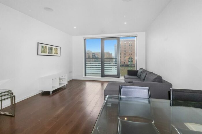 2 Bedroom Apartment To Rent In Oakland Quay, E14