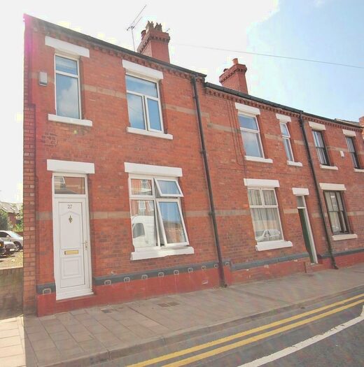 1 Bedroom Flat To Rent In Garden Lane, First Floor Flat, Chester, CH1