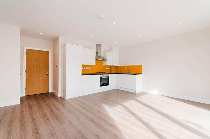 2 Bedroom Flat To Rent In Sudbury Avenue, North Wembley, Wembley, HA0