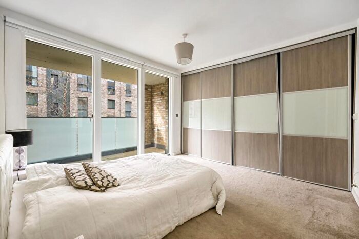 1 Bedroom Flat To Rent In Cambridge Avenue, Kilburn Park, NW6