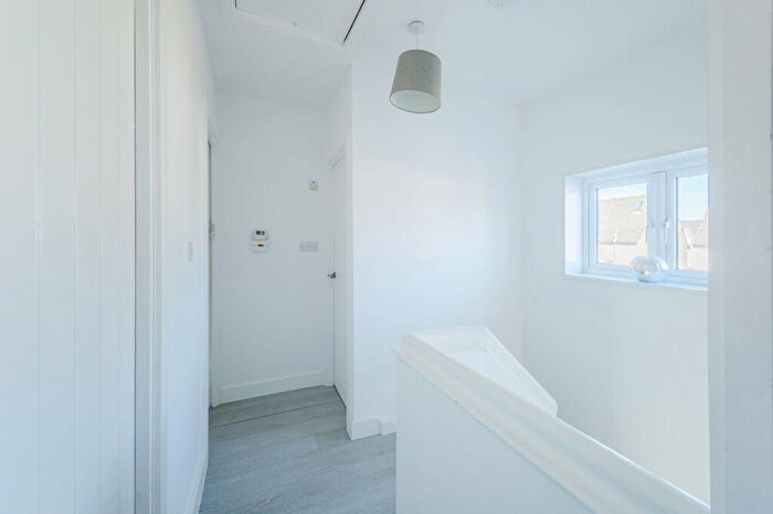 1 Bedroom House Of Multiple Occupation To Rent In Lawrence Road, Cirencester, Gloucestershire, GL7
