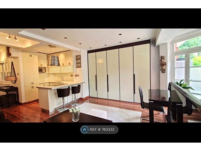 1 Bedroom Flat To Rent In Neville Court, London, NW8