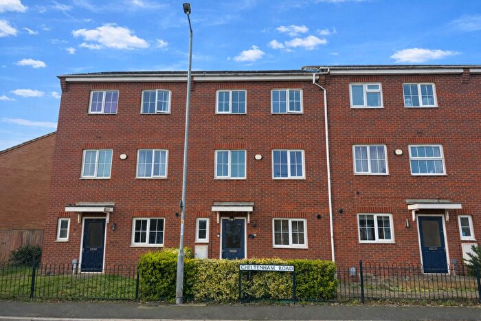 5 Bedroom Terraced House To Rent In Cheltenham Road, Corby, NN18