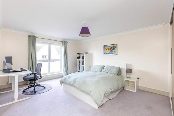 4 Bedroom Detached House For Sale In New Calder Mill Road, Mid Calder, EH54