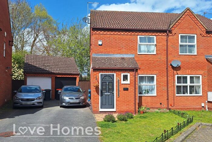 2 Bedroom Semi Detached House For Sale In Peck Court, Barton-Le-Clay, MK45