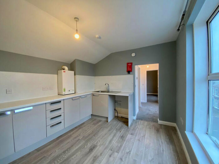 1 Bedroom Apartment To Rent In York Road, Great Yarmouth, Norfolk, NR30