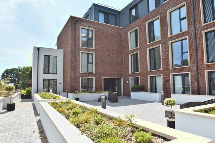 1 Bedroom Apartment To Rent In Optimal House, Station Road, Gerrards Cross, SL9