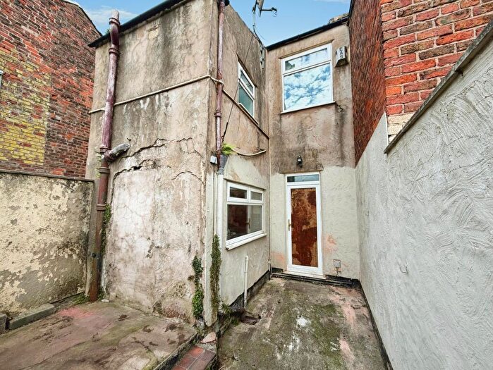2 Bedroom End Of Terrace House For Sale In Greenway Road, Birkenhead, Cheshire, CH42