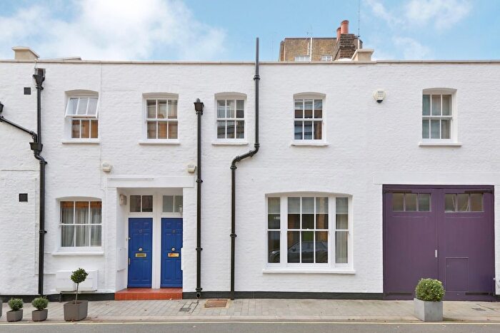 2 Bedroom Mews To Rent In Rodmarton Street, London, W1U
