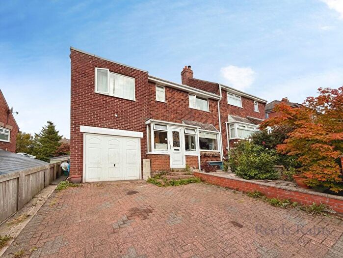 4 Bedroom Semi-Detached House For Sale In Hillgarth, Consett, Durham, DH8