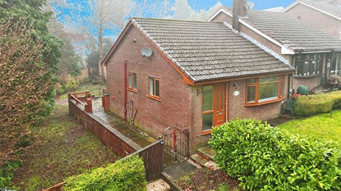 2 Bedroom Bungalow For Sale In Ainsworth Avenue, Horwich, BL6