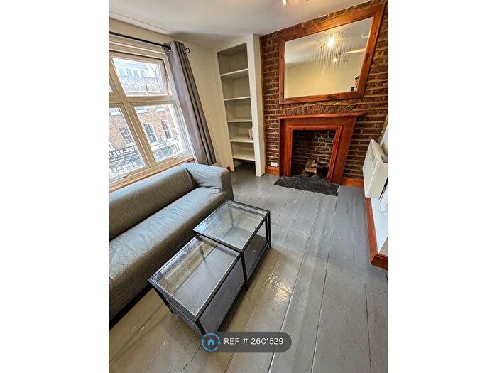 1 Bedroom Flat To Rent In Parkway, London, NW1