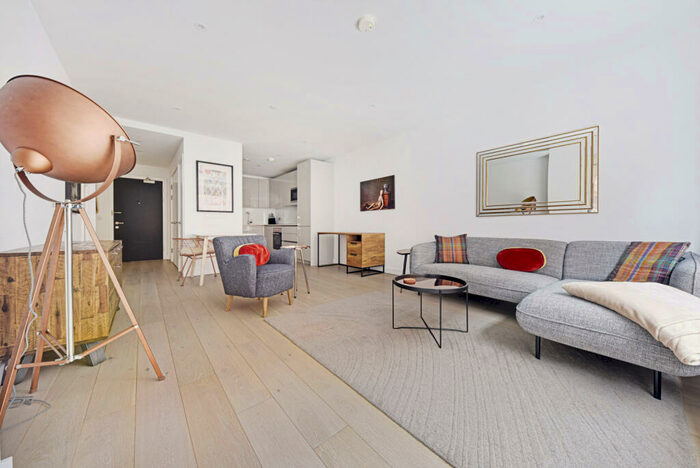 1 Bedroom Flat To Rent In Hurlock Heights, Deacon Street, SE17