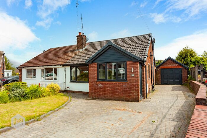 2 Bedroom Bungalow For Sale In Westbury Close, Bury, Greater Manchester, BL8