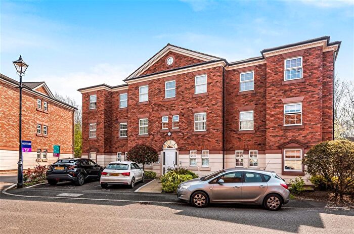 2 Bedroom Flat To Rent In Manthorpe Avenue, Worsley, Manchester, M28