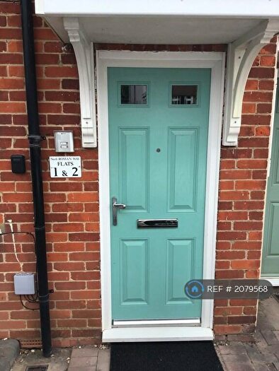 2 Bedroom Flat To Rent In Roman Way, Thatcham, RG18