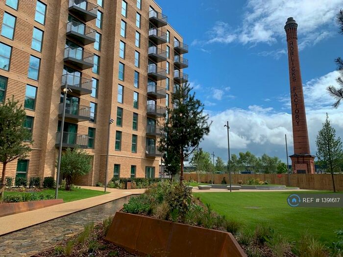 2 Bedroom Flat To Rent In Darjeeling House, Slough, SL1