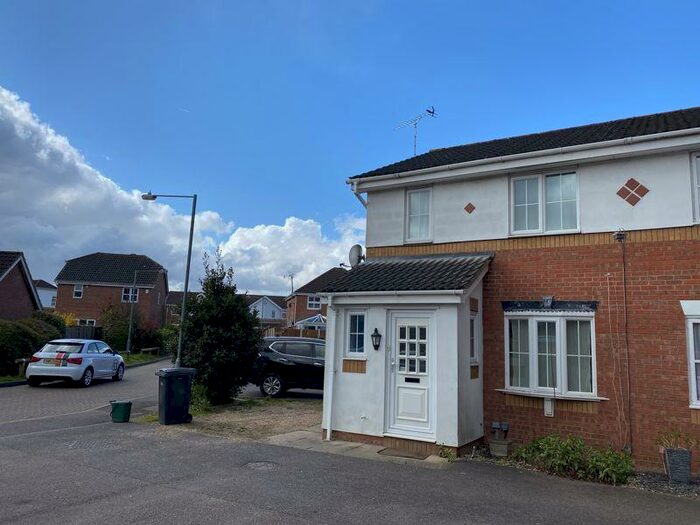 3 Bedroom Terraced House To Rent In Challinor, Church Langley, CM17