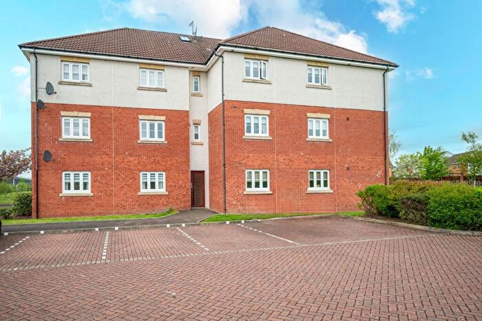 2 Bedroom Flat To Rent In Cairnwell Gardens, Motherwell, ML1