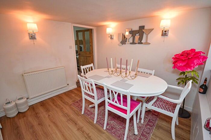 2 Bedroom Cottage To Rent In South Creake, NR21