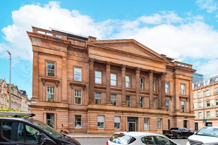 2 Bedroom Apartment For Sale In Ingram Street, Merchant City, Glasgow City, G1