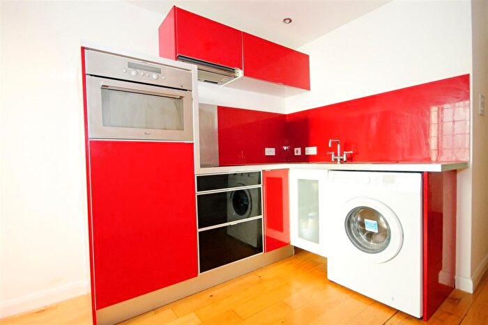 1 Bedroom Flat To Rent In Elm Road, Bishopston, Bristol, BS7