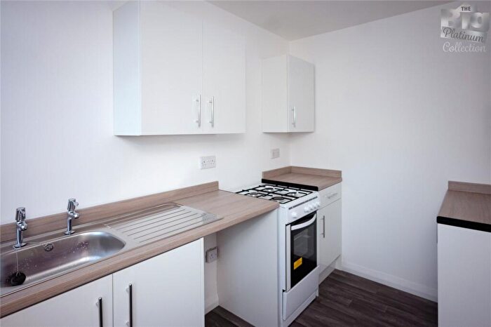 3 Bedroom Terraced House For Sale In Chester Road, Flint, CH6