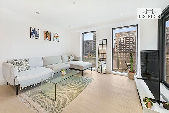 2 Bedroom Flat To Rent In Millharbour, London., E14