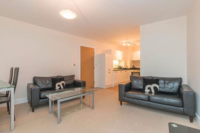 1 Bedroom Apartment To Rent In Postbox, Upper Marshall Street, B1