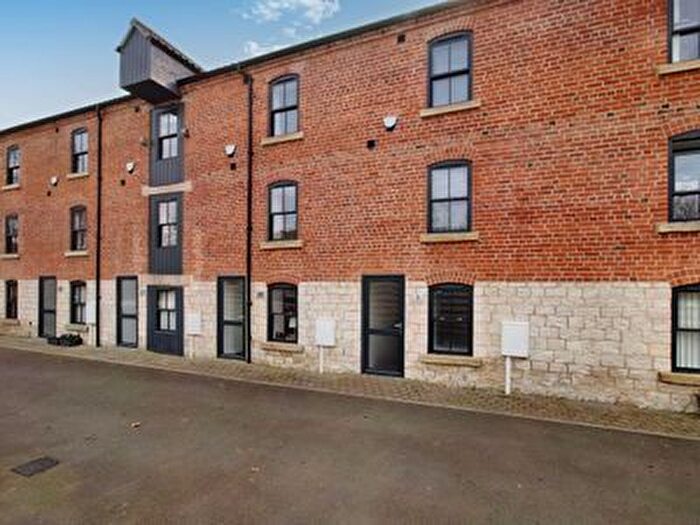 3 Bedroom Property To Rent In Canalside Wharf, Retford, DN22
