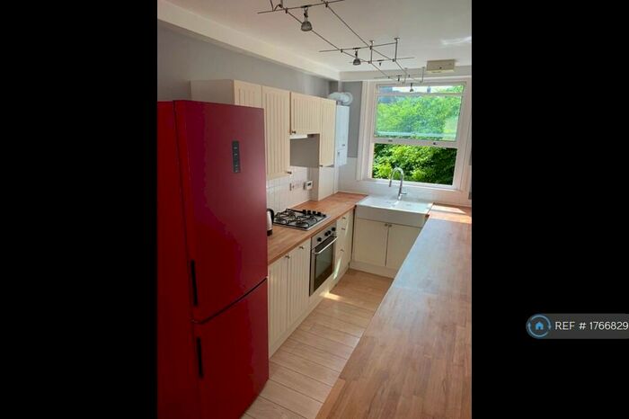 1 Bedroom Flat To Rent In Banyard Road, London, SE16