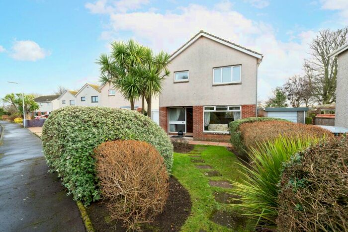 3 Bedroom Detached House For Sale In Bow Butts, Crail, KY10