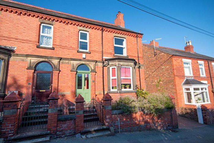 4 Bedroom Semi Detached House For Sale In Chapel Street, Acrefair, LL14